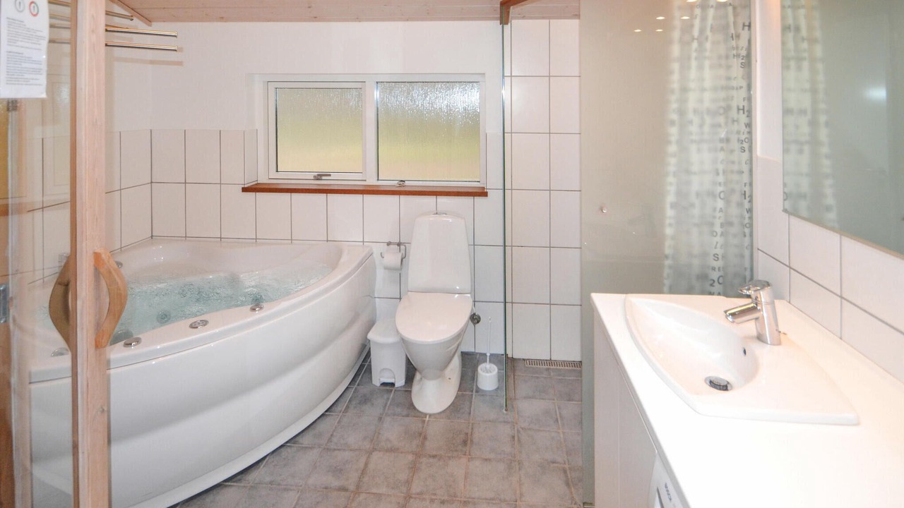 Photo of Bathroom in Grena Strand