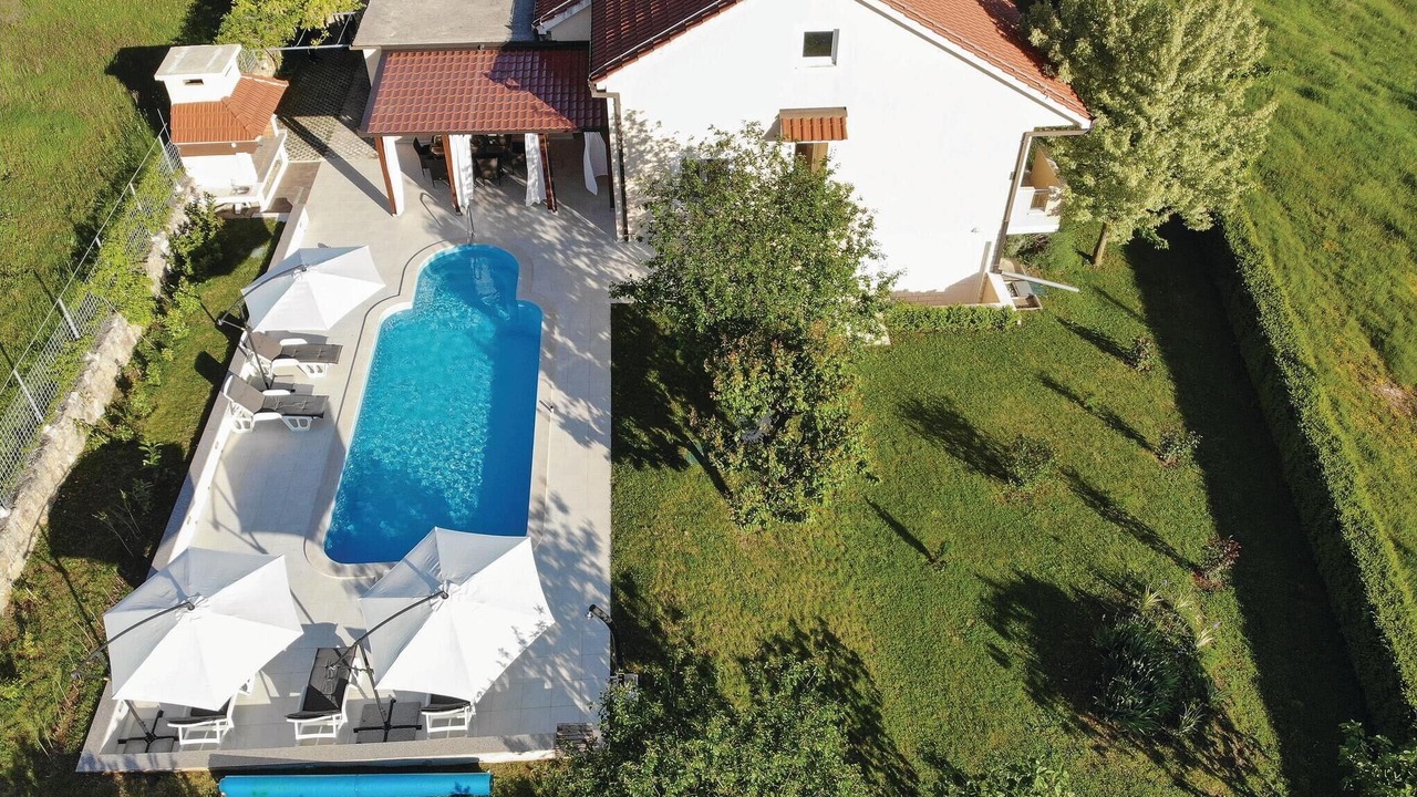 Photo of Outdoor in Bajagic