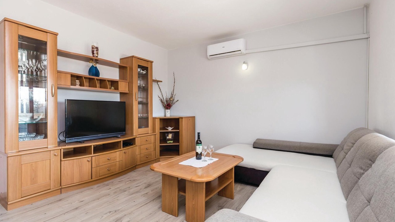 Photo of Bedroom in Povljana