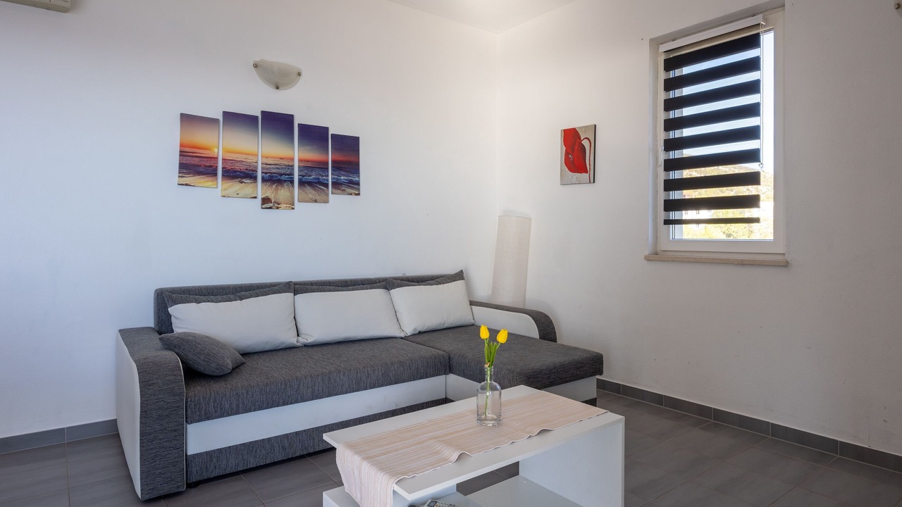 Photo of Livingroom in Zavala