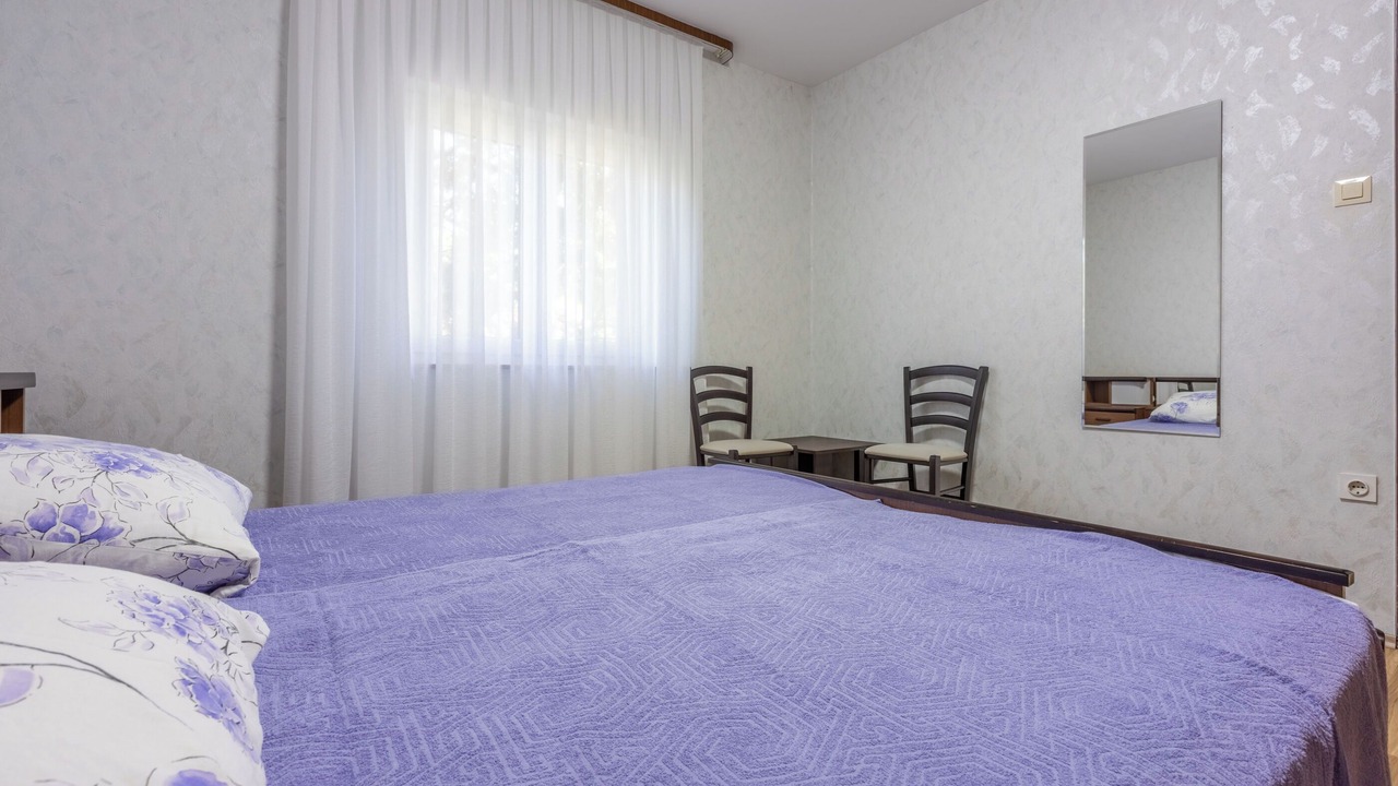 Photo of Bedroom in Punat