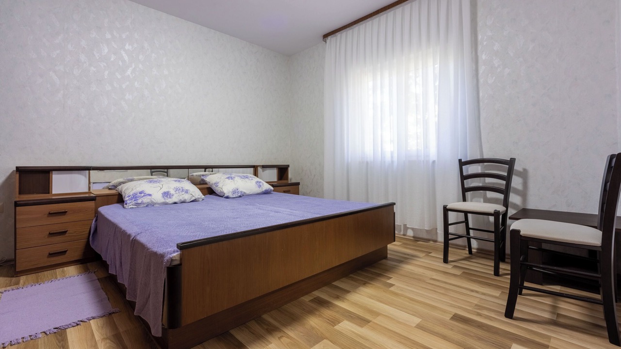Photo of Bedroom in Punat