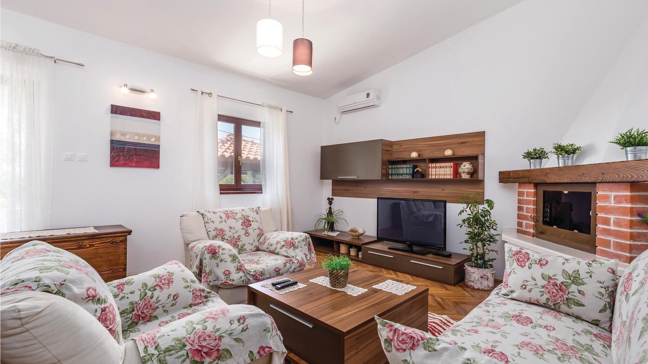 Photo of Bedroom in Banjol