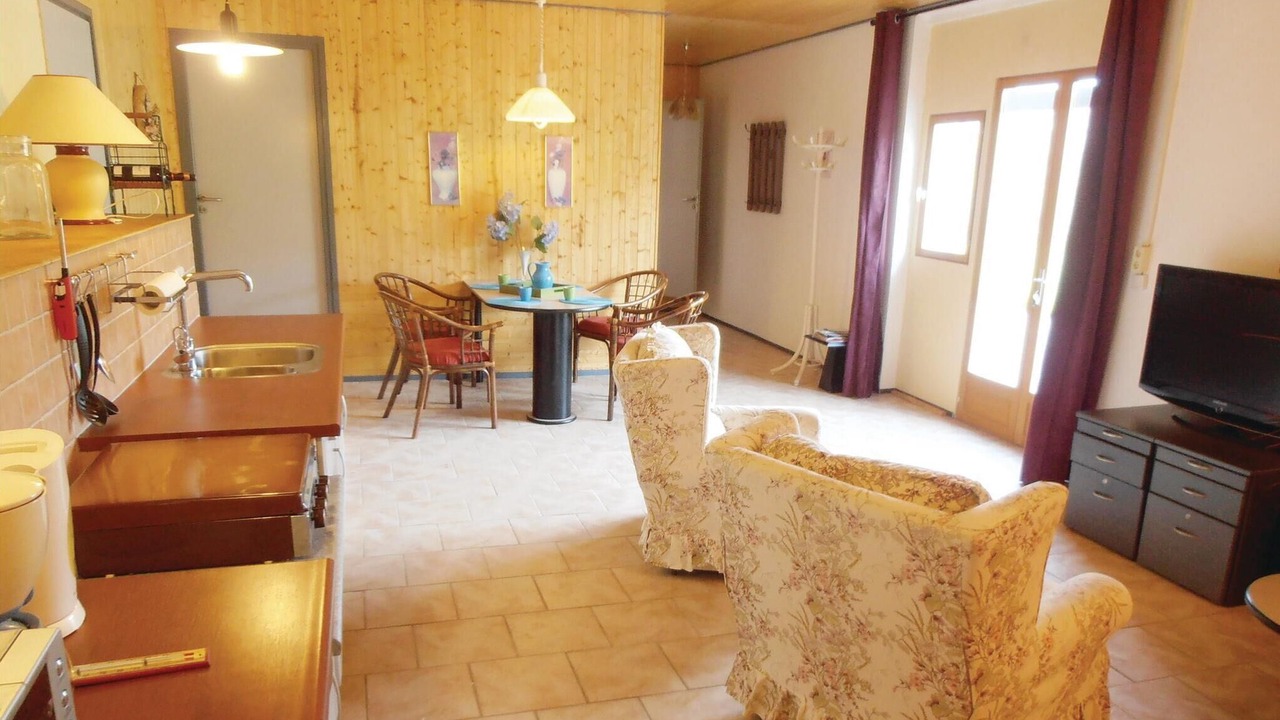 Photo of Bedroom in Belveze