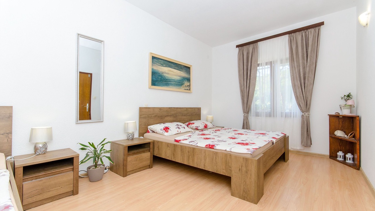 Photo of Bedroom in Bogomolje
