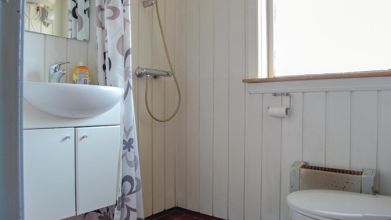 Photo of Bathroom in Hejlsminde Strand