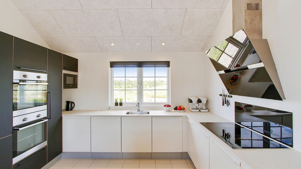 Photo of Others in Henne Strand