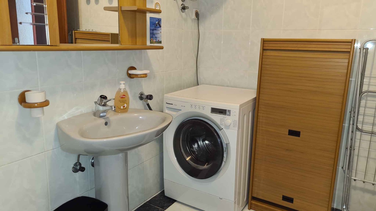 Photo of Bathroom in Sucici