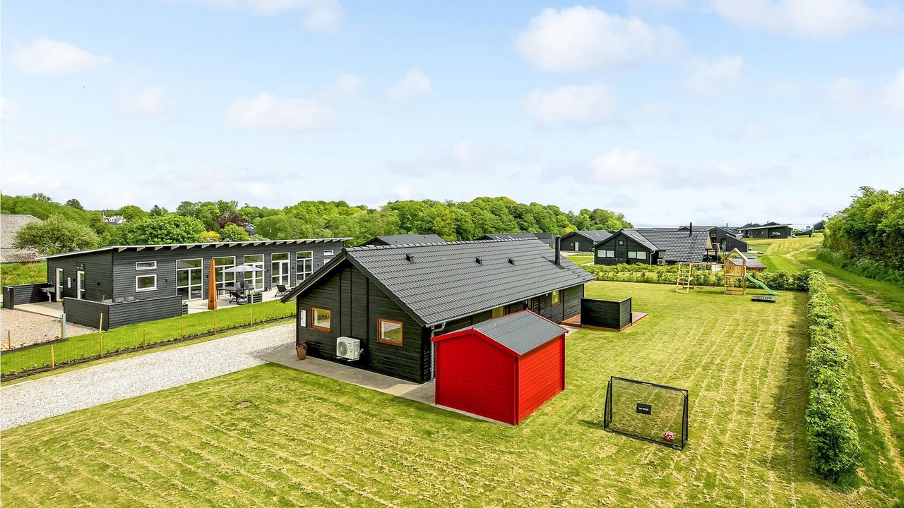 Photo of Others in Skovbyballe