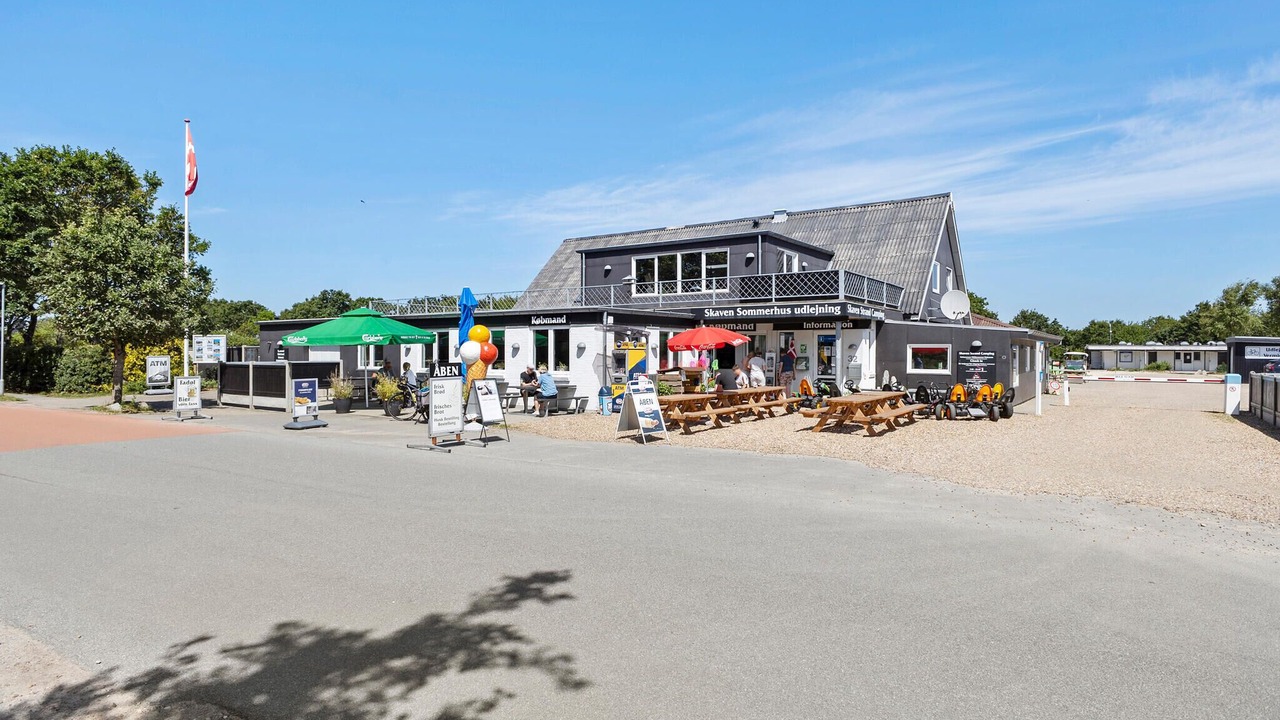 Photo of Others in Skaven Strand