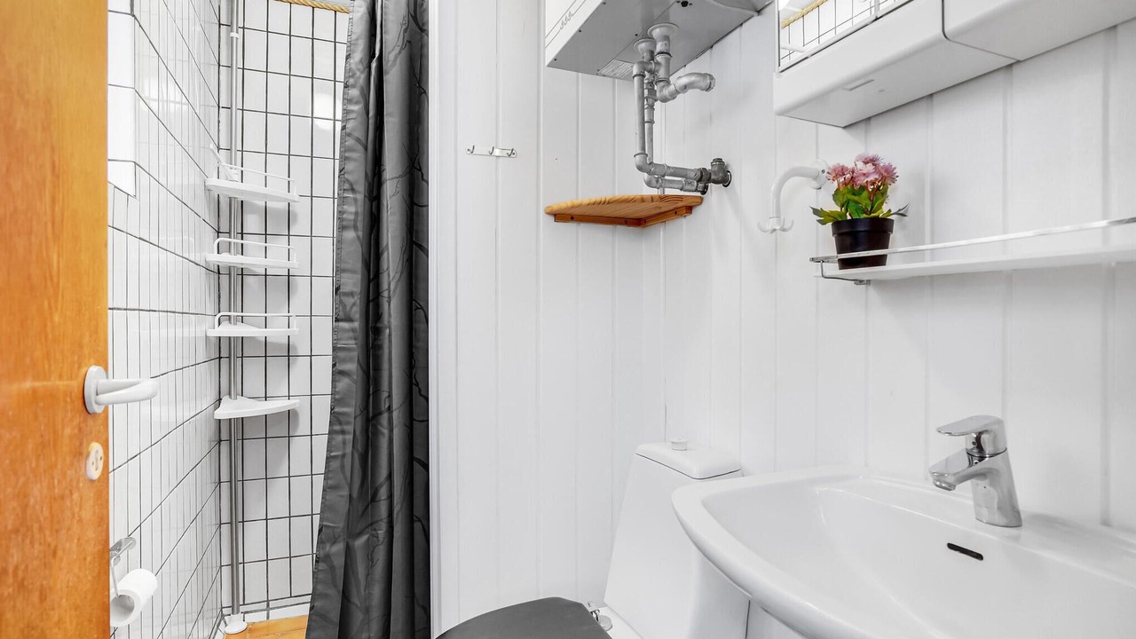 Photo of Bathroom in Skaven Strand