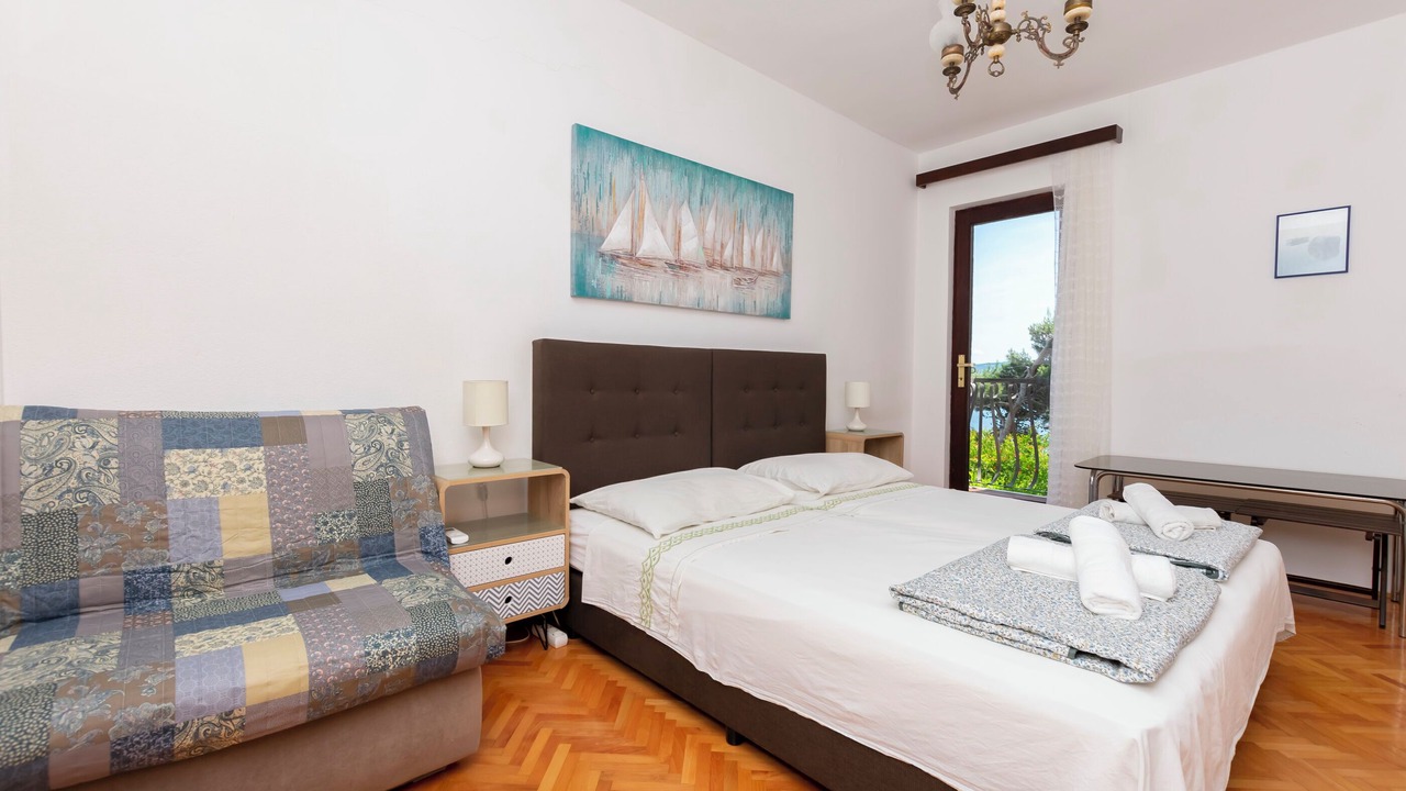 Photo of Bedroom in Mimice