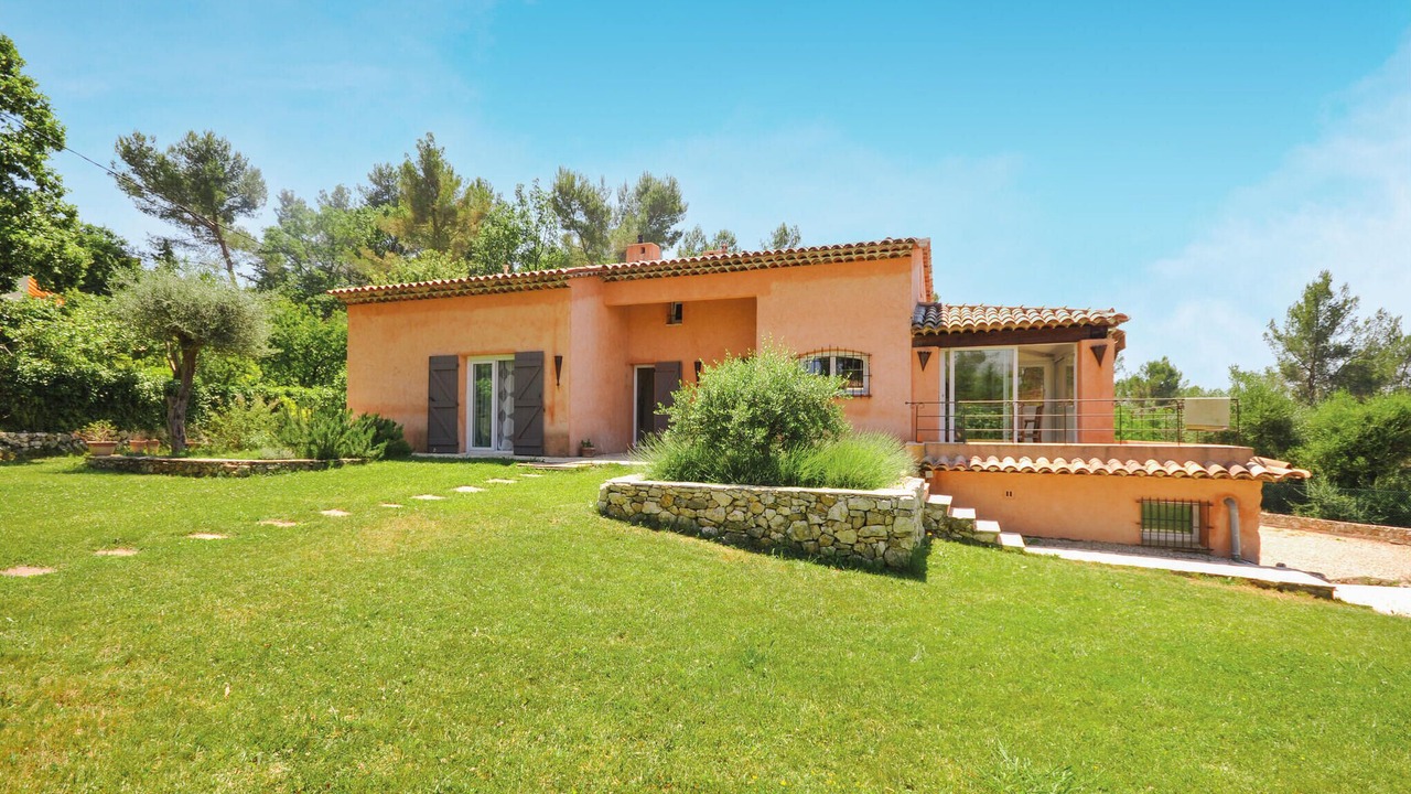 Photo of Others in Les Maillans