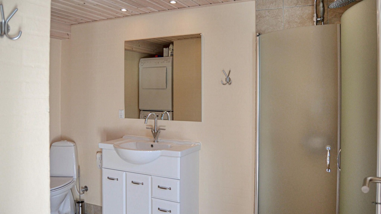 Photo of Bathroom in Vestervig