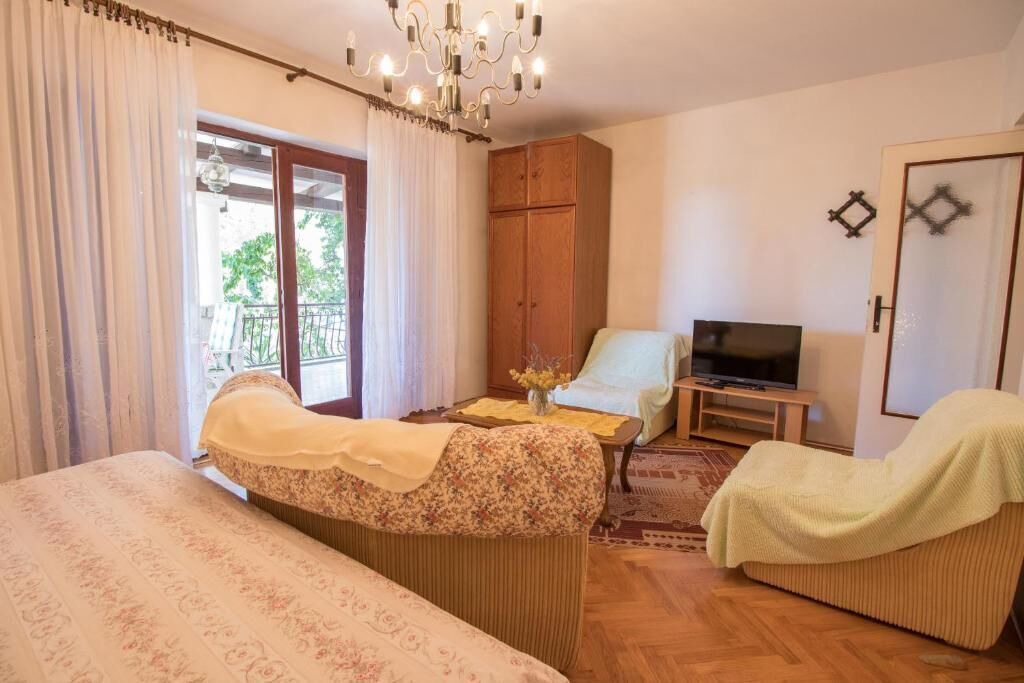 Photo of Bedroom in Cove Murtar