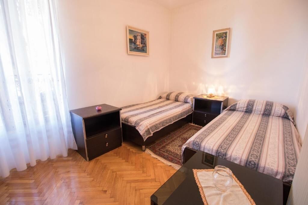Photo of Bedroom in Cove Murtar