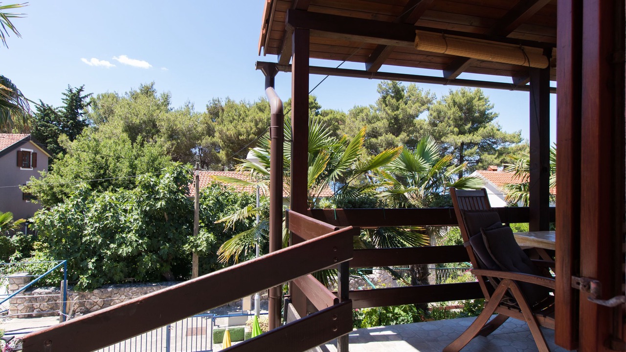 Photo of Outdoor in Cres