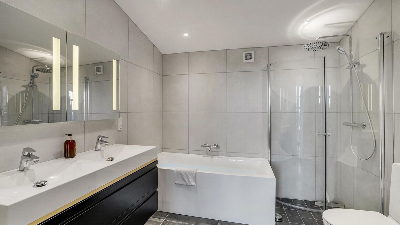 Photo of Bathroom in Nykobing Mors