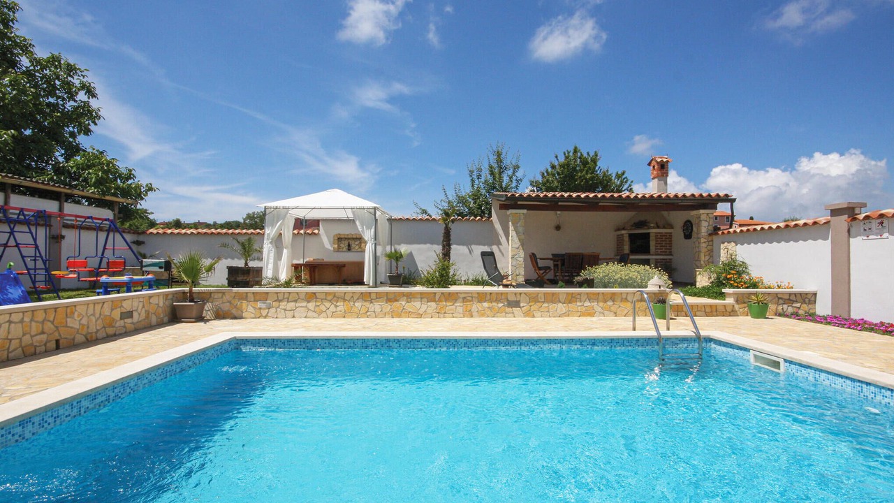 Photo of Outdoor in Pula