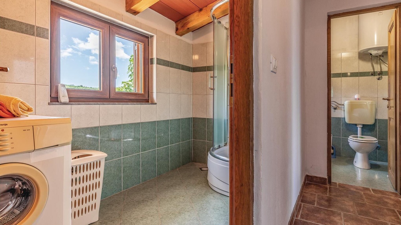 Photo of Bathroom in Rakotule