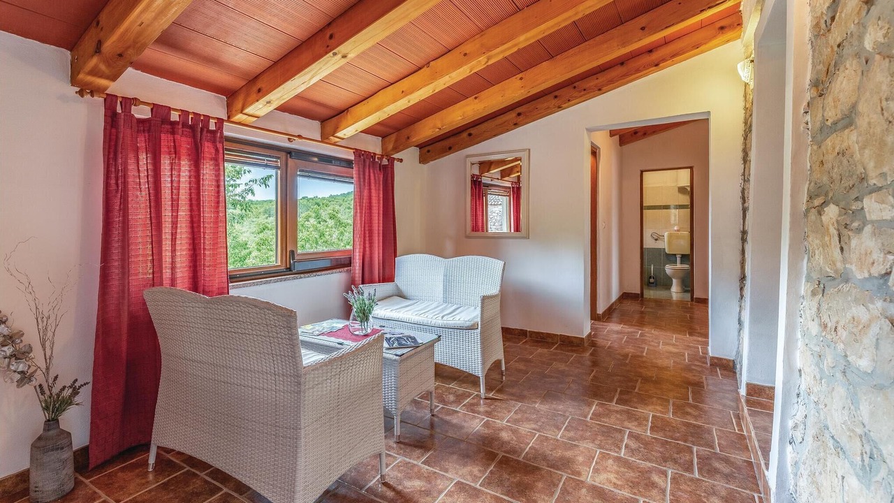 Photo of Others in Rakotule