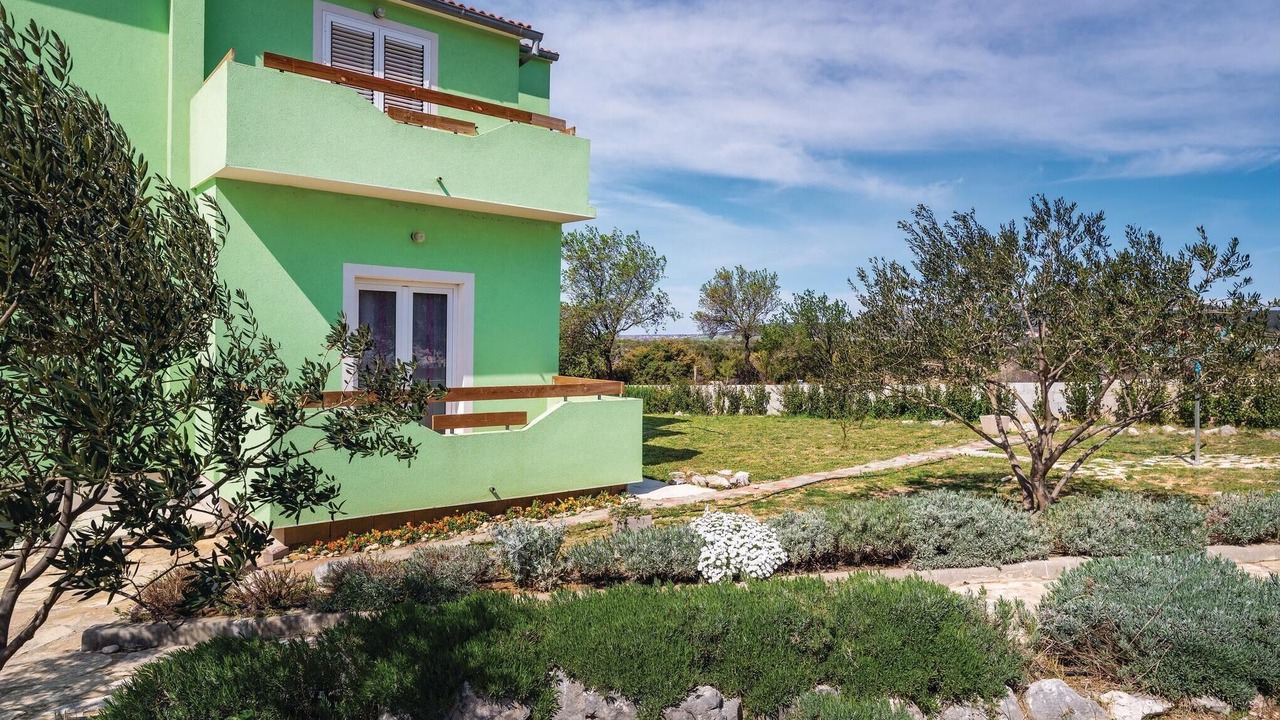 Photo of Outdoor in Pakostane