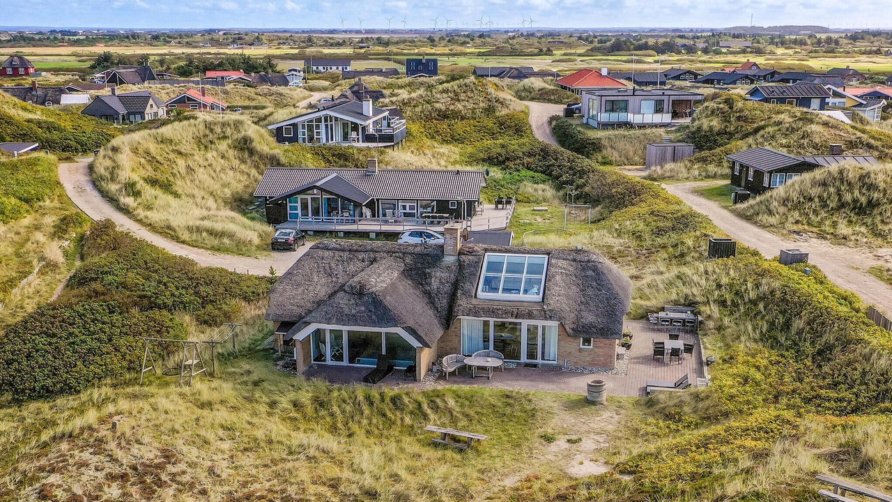 Photo of Others in Houvig Strand