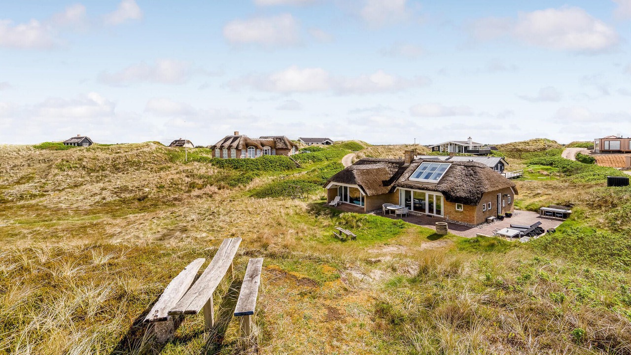 Photo of Others in Houvig Strand