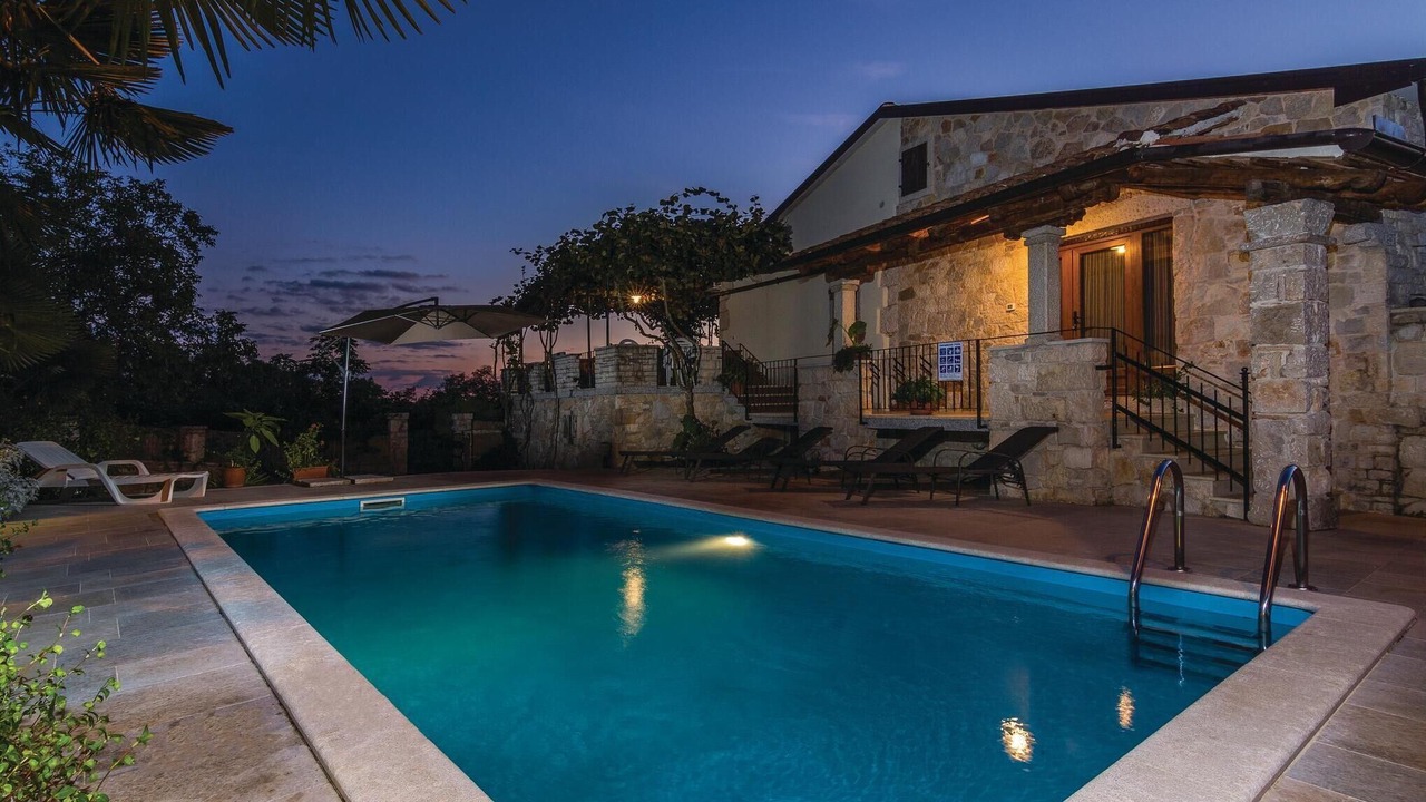 Photo of Outdoor in Gracisce