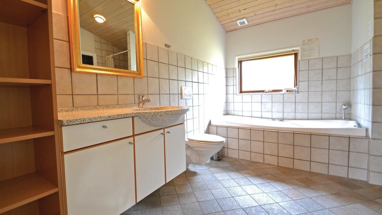 Photo of Bathroom in Rindby Strand