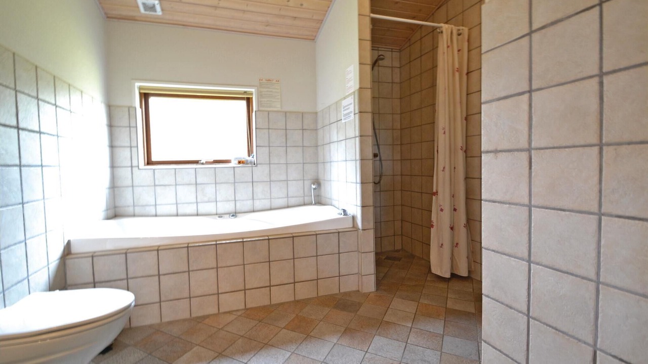 Photo of Bathroom in Rindby Strand