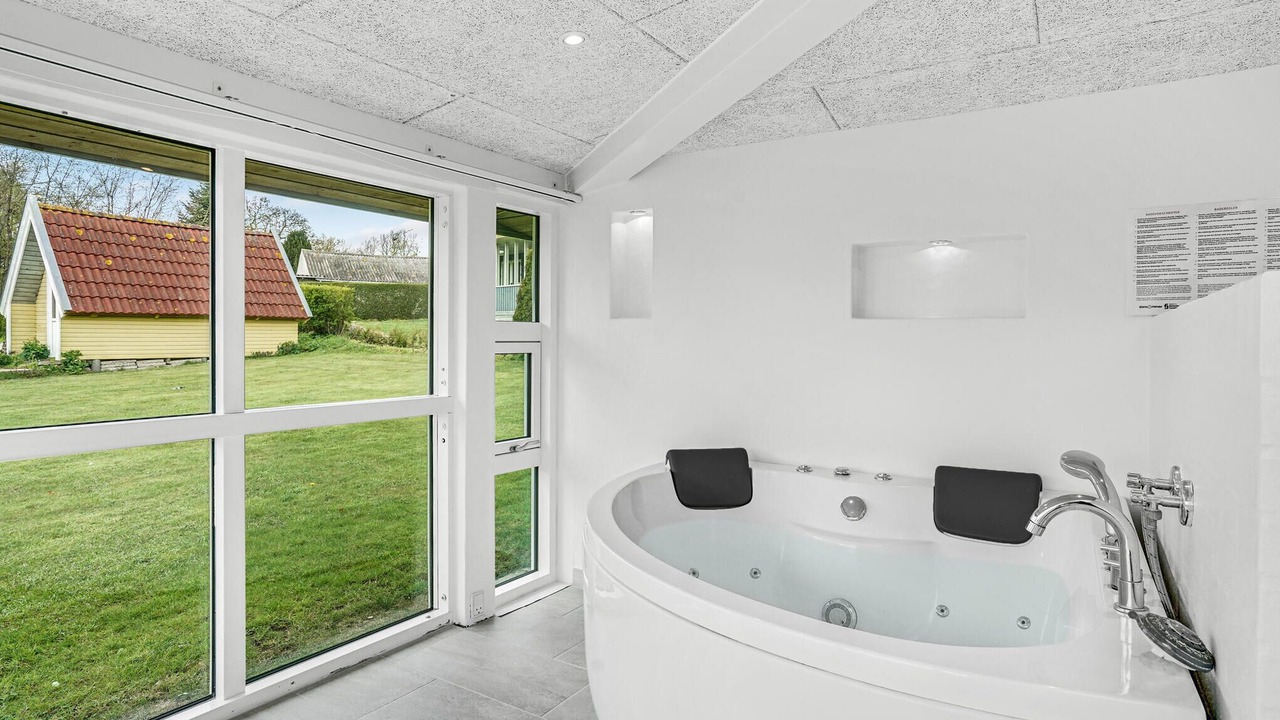 Photo of Bathroom in Haarby