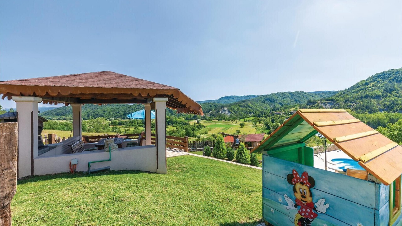 Photo of Outdoor in Gracisce