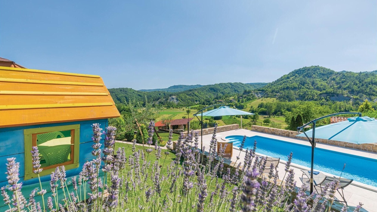 Photo of Outdoor in Gracisce