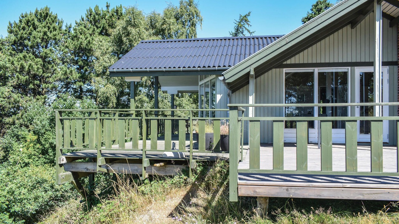 Photo of Others in Knebel