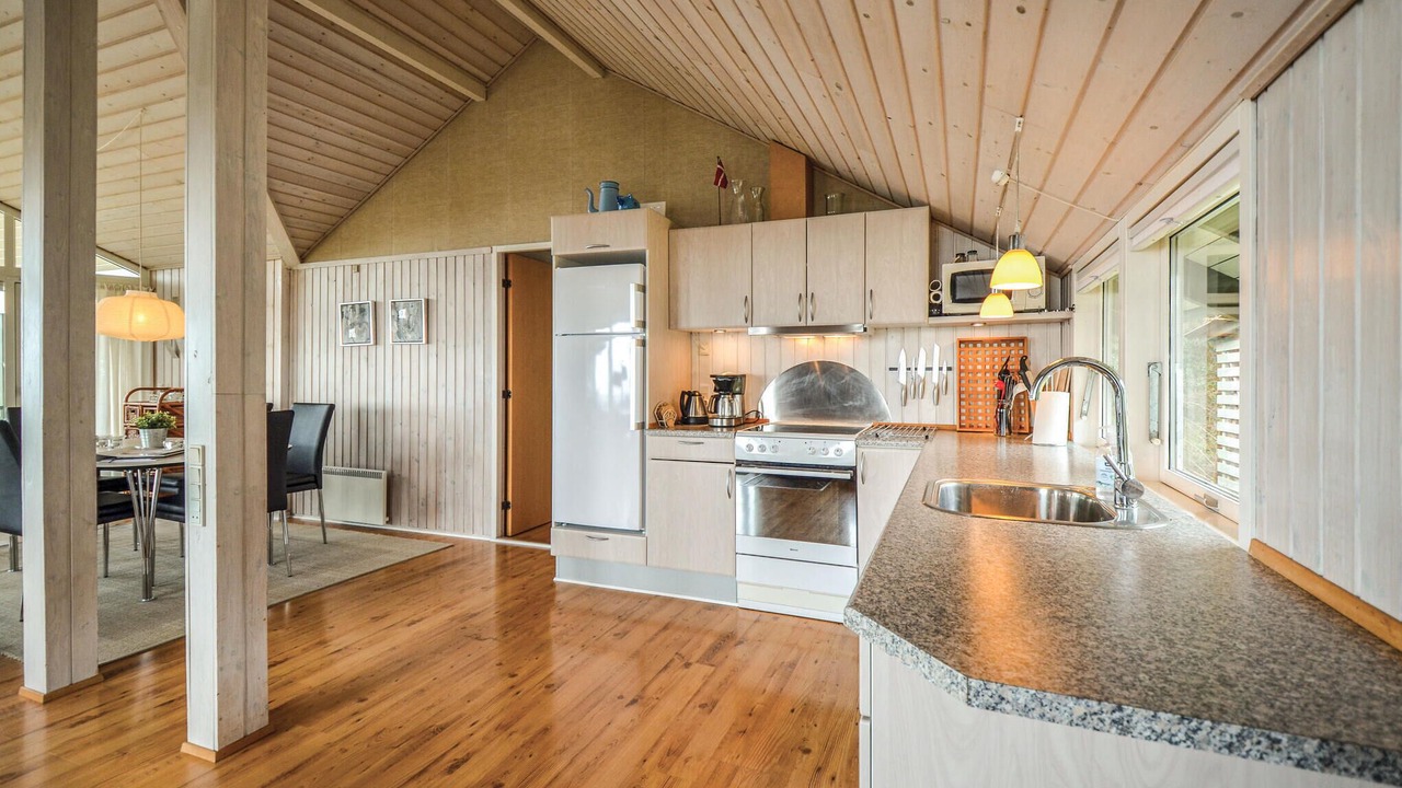 Photo of Others in Knebel