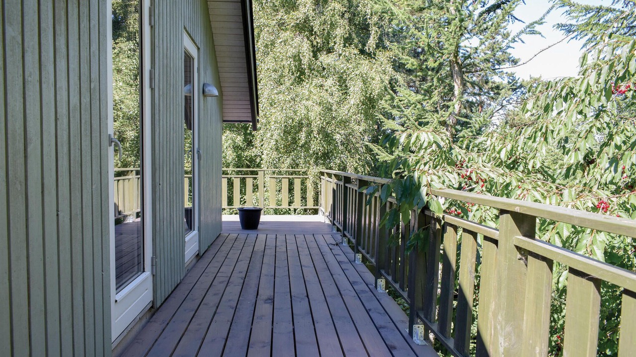 Photo of Others in Knebel