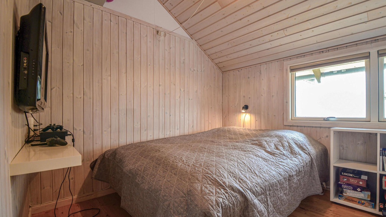 Photo of Others in Knebel