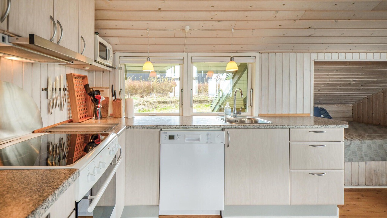 Photo of Others in Knebel