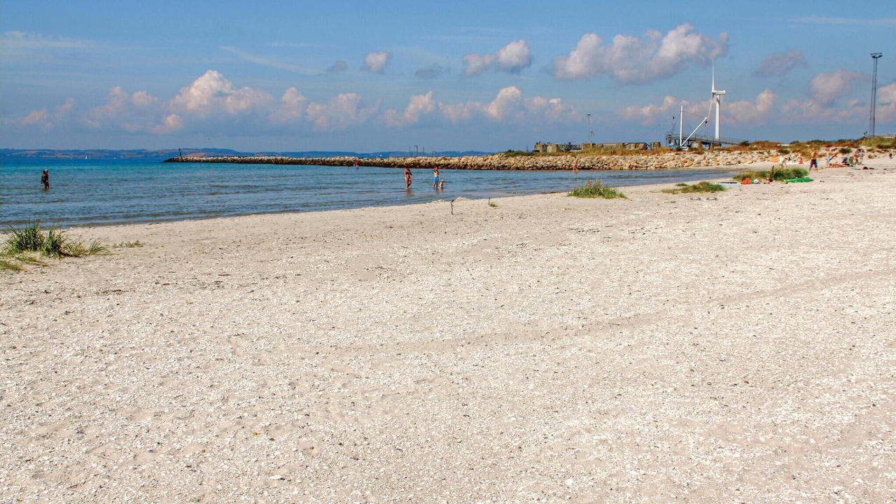 Photo of Others in Øer Strand