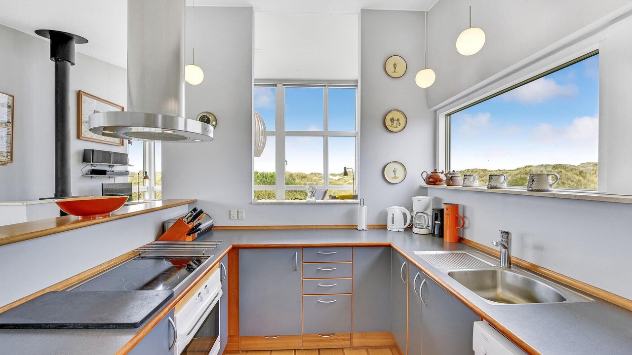 Photo of Others in Houvig Strand