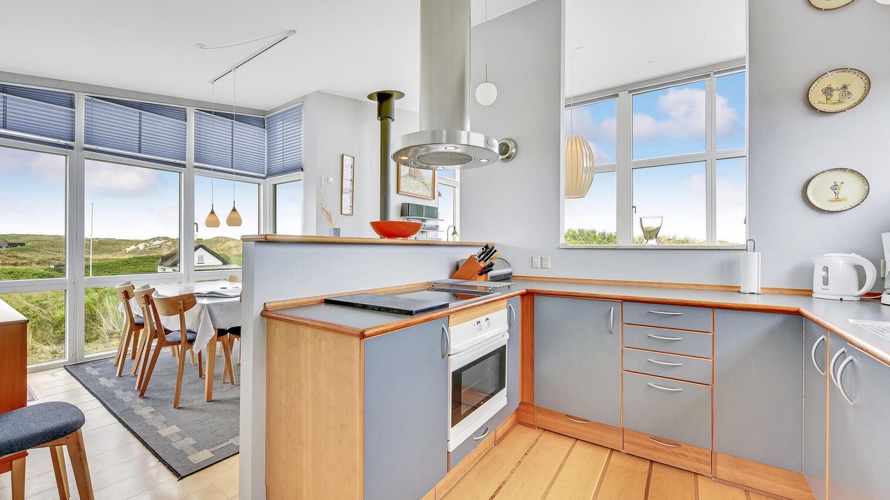 Photo of Others in Houvig Strand