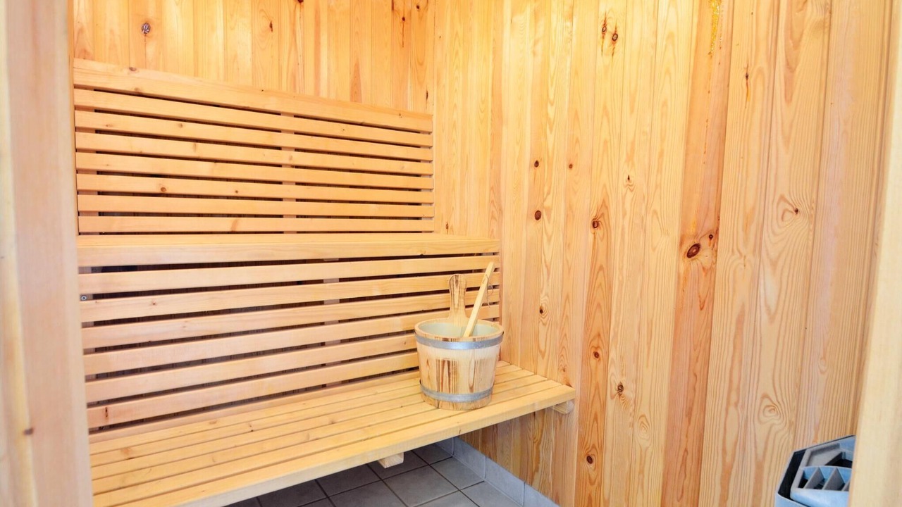 Photo of Others in Skyum