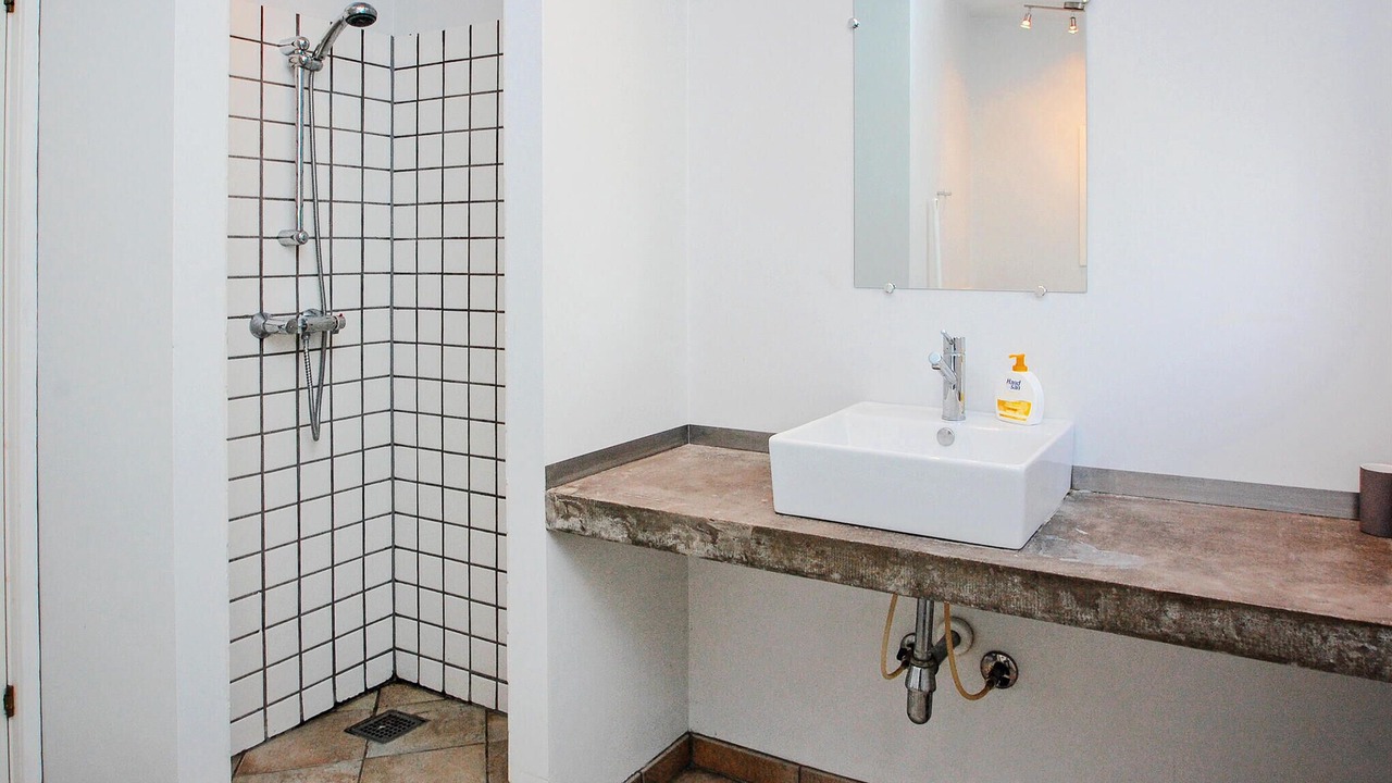 Photo of Bathroom in Flovt Strand