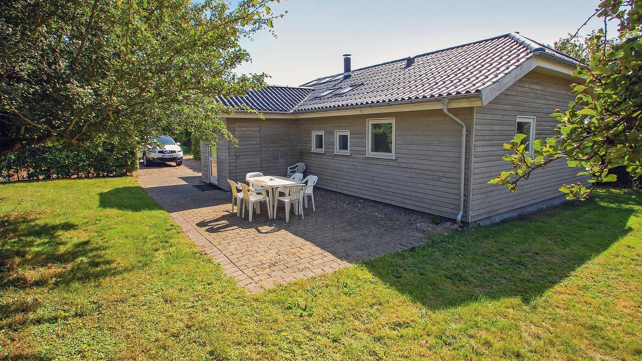 Photo of Others in Flovt Strand