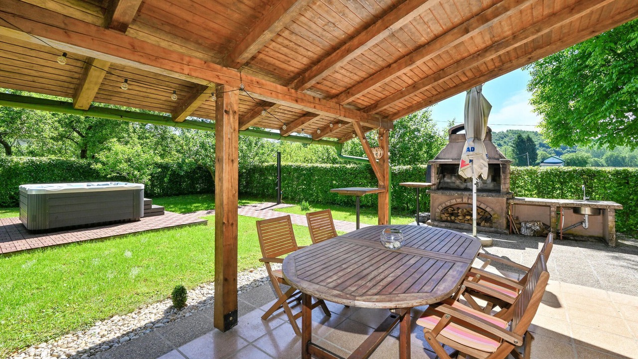Photo of Patio Balcony in Duga Resa