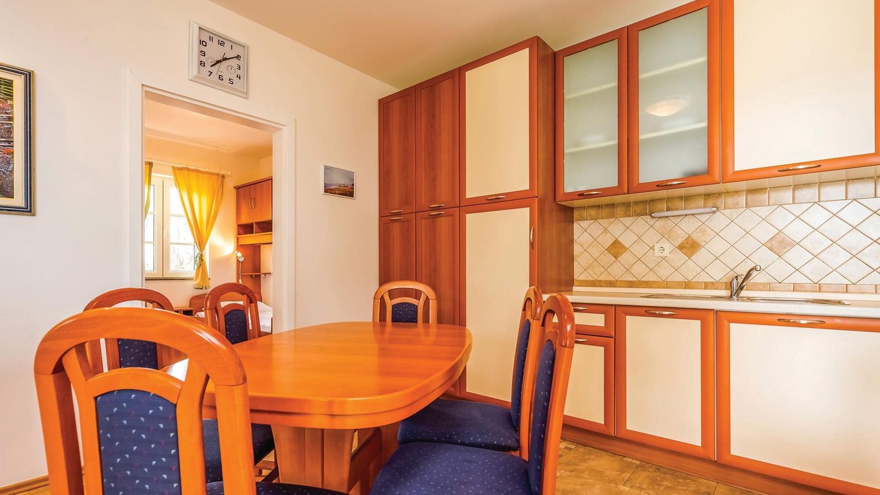 Photo of Bedroom in Banjol