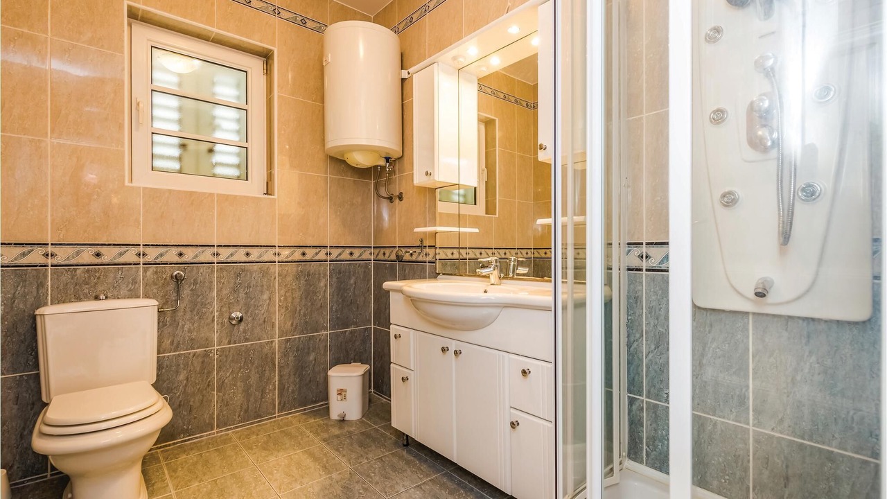 Photo of Bathroom in Banjol