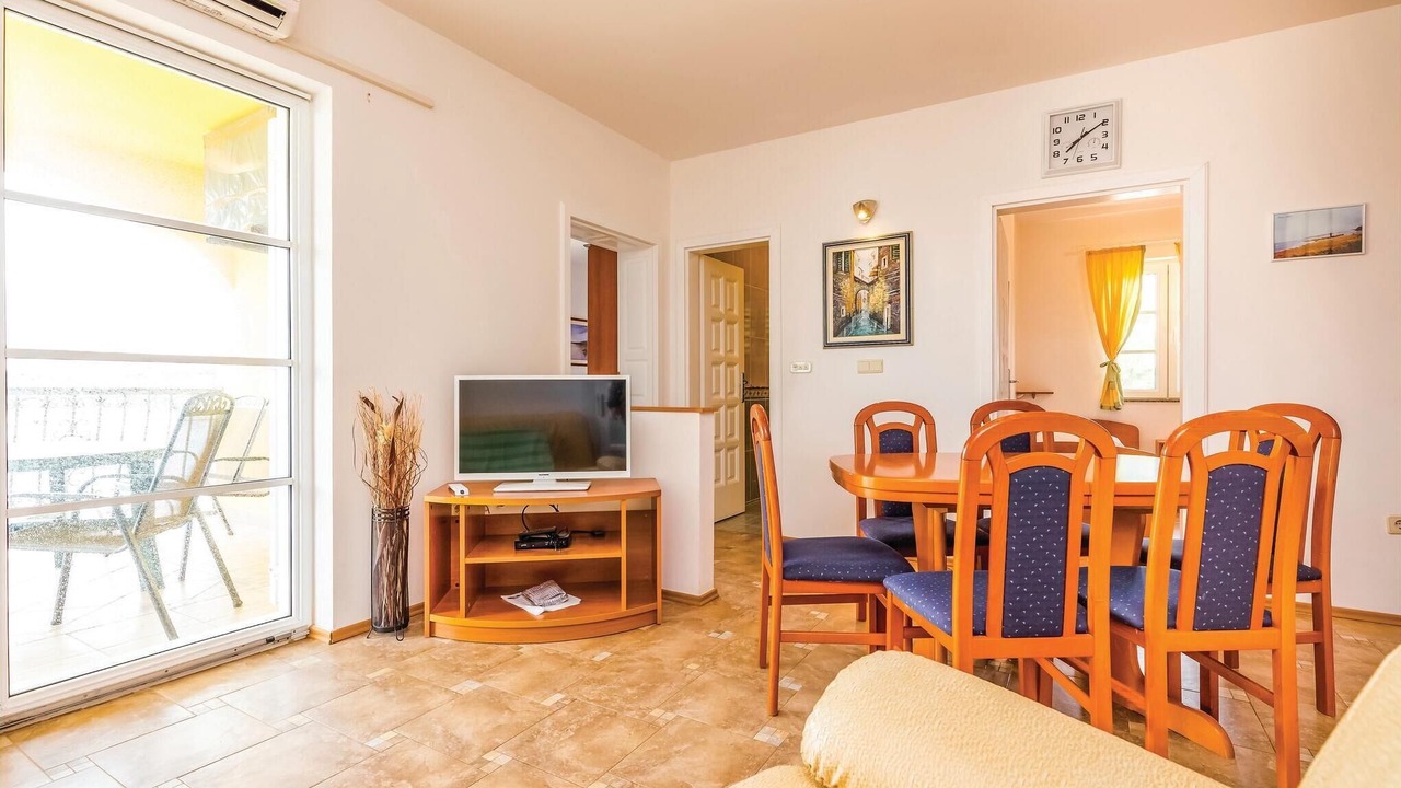 Photo of Bedroom in Banjol