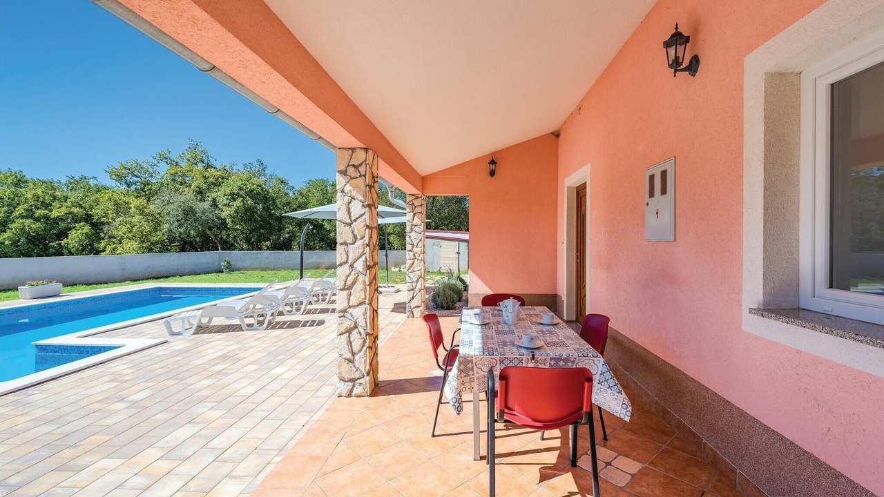 Photo of Outdoor in Vozilici